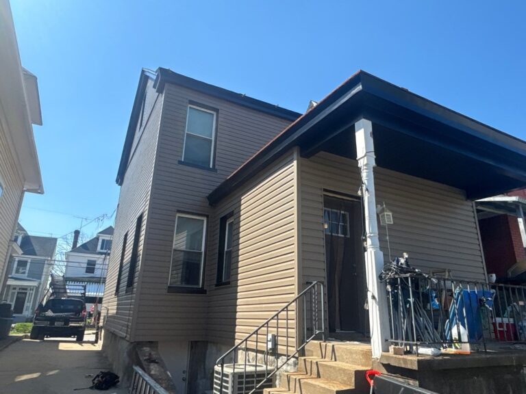 Pittsburgh Siding Repair or Replacement: How to Tell